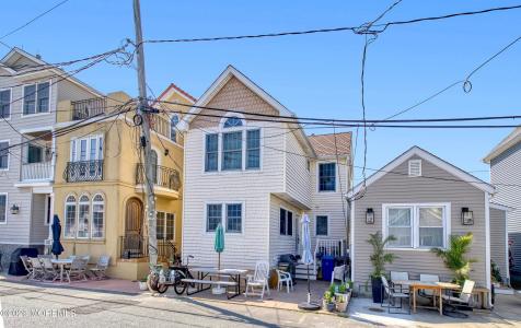 46 Rutherford Lane, Lavallette, New Jersey 08735, USA