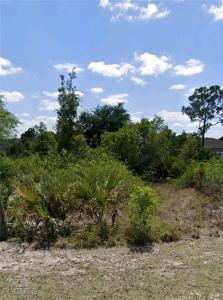 3103 57th Street W, Lehigh Acres, Florida 33971, USA