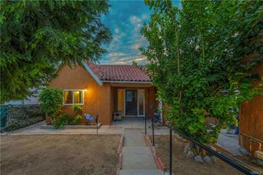 1521 Helen Drive, Los Angeles, Californie 90063, États-Unis