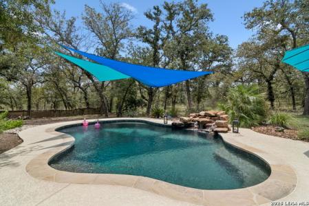 224 Champions Blvd, La Vernia, Texas 78121, USA