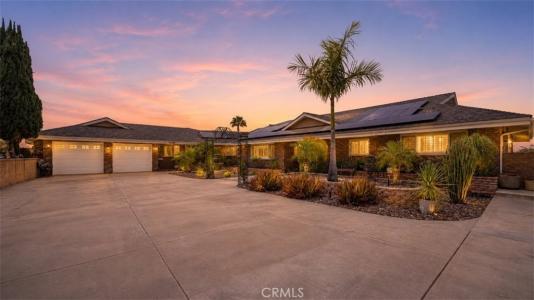 23335 Westwood Street, Grand Terrace, California 92313, USA