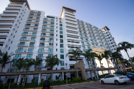 Emerald - La Isla Residences SN,, Acapulco, Guerrero 39900, Mexico