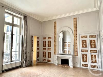 Paris, Île-de-France 75003, France