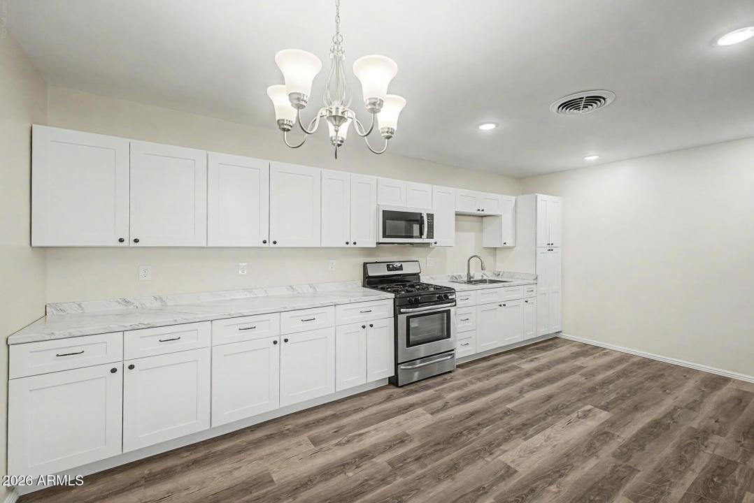 828 W CENTRAL Avenue, Coolidge, Arizona 85128, USA