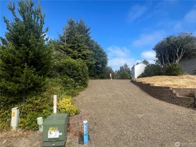 30508 K Place , Ocean Park, Washington 98640, USA