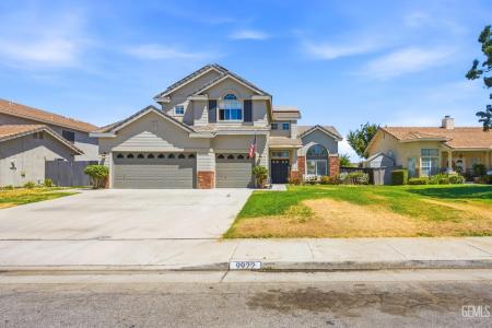 9922 Balvanera Avenue, Bakersfield, California 93312, Estados Unidos