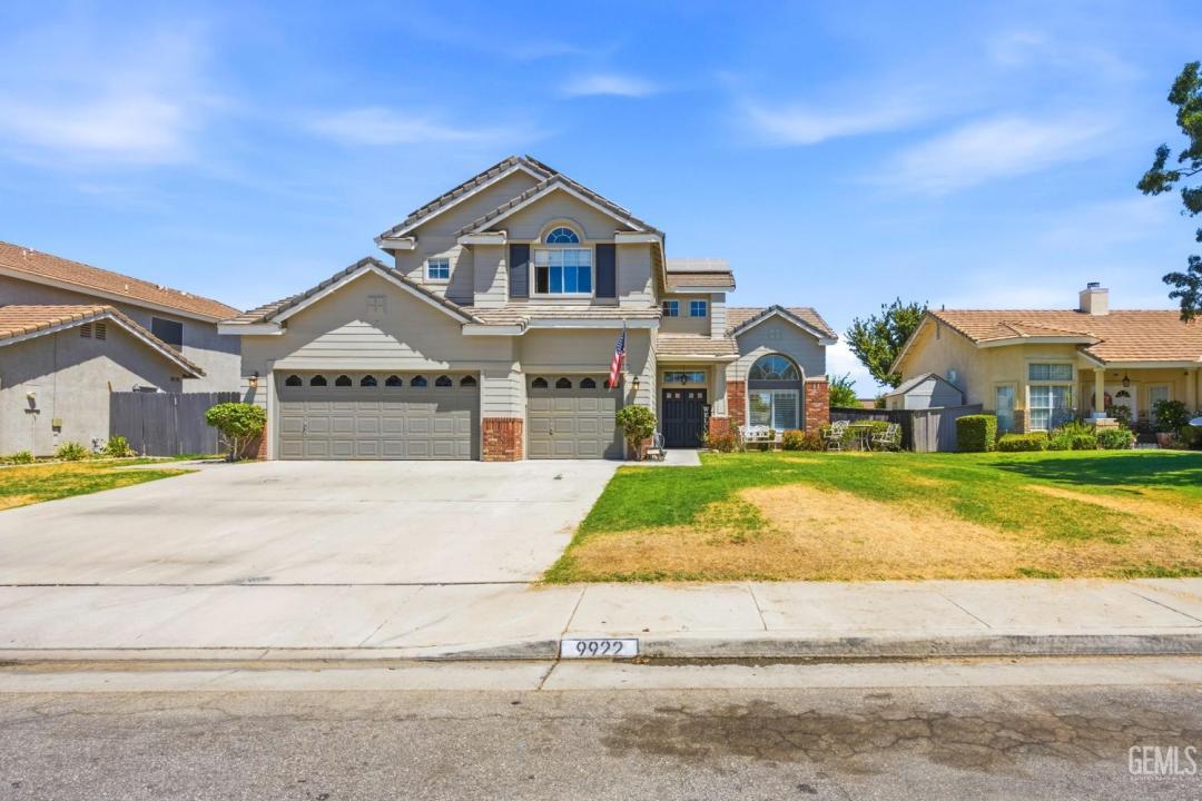 9922 Balvanera Avenue, Bakersfield, קליפורניה 93312, ארצות הברית של אמריקה