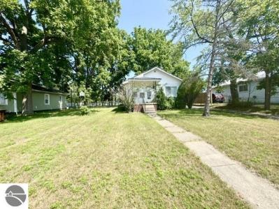 1709 Hickory Street, Alma, Michigan 48801, Stati Uniti