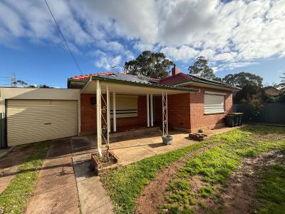 4 Chaddenwick Road, Elizabeth Vale, SA 5112, Austrália