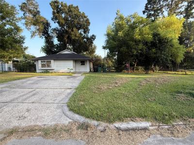 9318 Sterlingshire, Houston, Texas 77078, USA