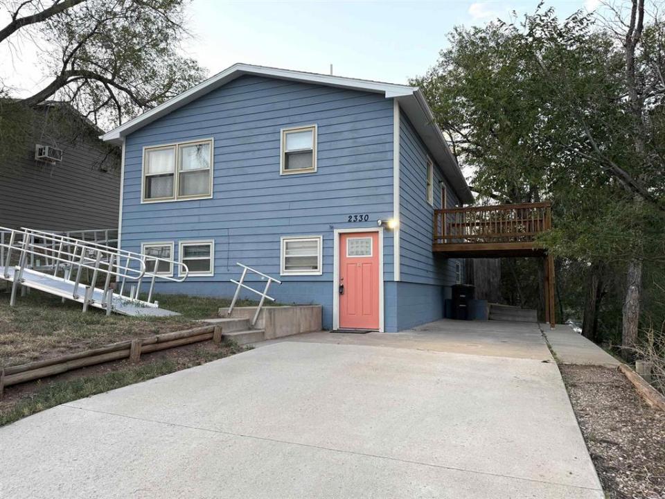 2330 Lincoln Avenue, Hot Springs, Dakota Du Sud 57747, États-Unis