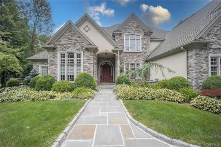 8 Bridey Lane, Brewster, New York 10509, USA
