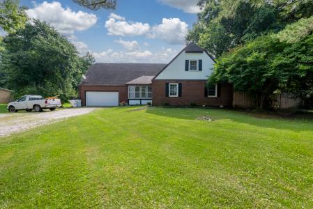 8050 S SULLIVAN PL, Terre Haute, Indiana 47802, États-Unis