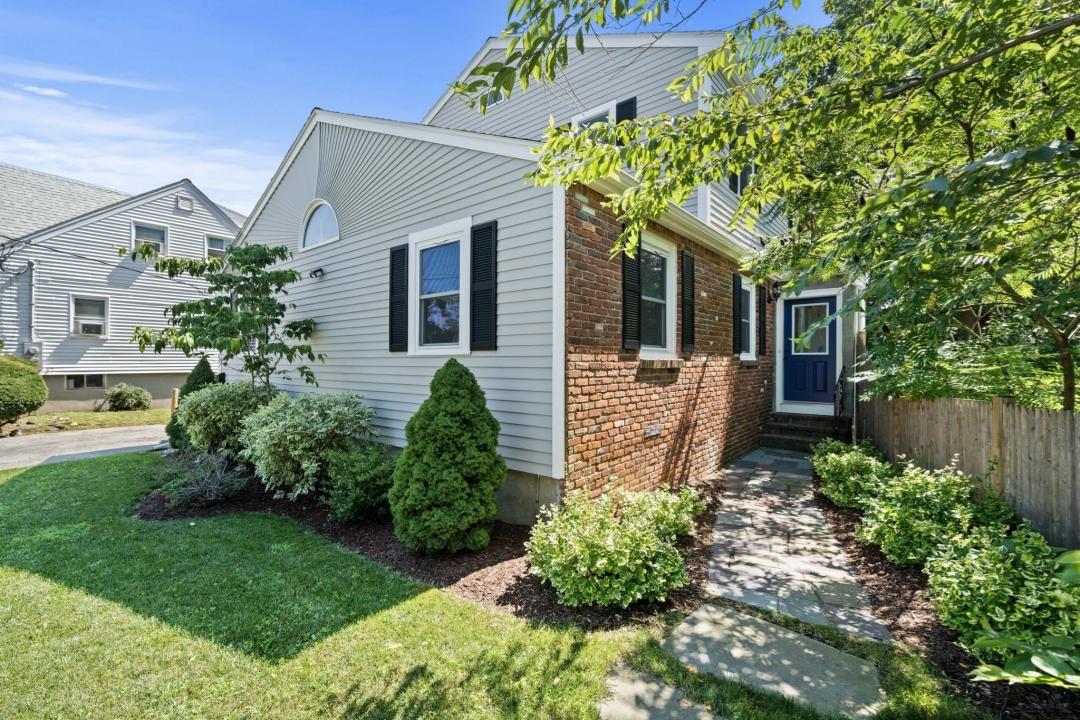 5 MacArthur Circle, Swampscott, מסצ'וסטס 01907, ארצות הברית של אמריקה