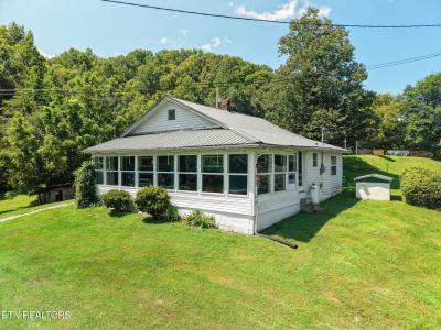 3000 Upper Caney Valley Rd, Tazewell, Tennessee 37879, USA