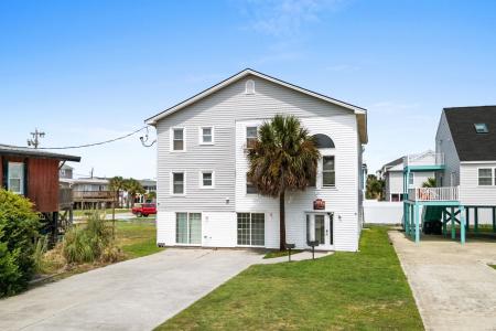 212 56th Ave. N, North Myrtle Beach, South Carolina 29582