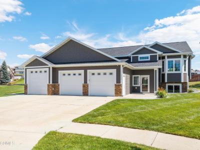 2304 Eastview Place, Mandan, 北达科他州 58554, 美国