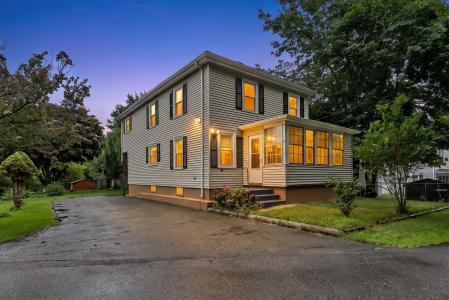 2 Clarendon St, Taunton, Massachusetts 02780, USA