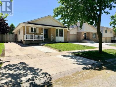 74 TUMBLEWEED CRESCENT, London South (south X), Ontario N6E 2N8, Canada