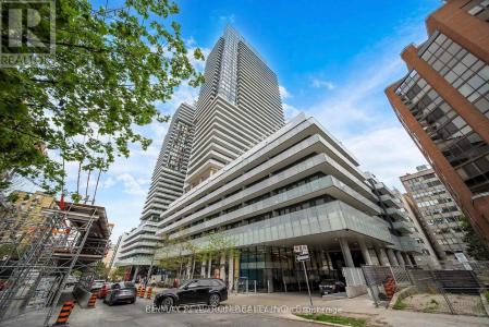 161 ROEHAMPTON AVENUE, Toronto (mount Pleasant West), Ontario M4P 0C8, Canada