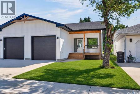 1006 10TH STREET, Humboldt, Saskatchewan S0K 2A0, Canada