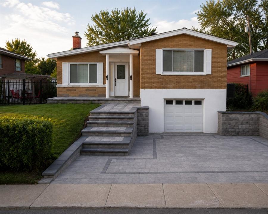 1497 Boul. Élisabeth, Laval (Chomedey), Quebec H7W 3K2, Canada