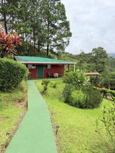 San Rafael de Santa Cruz , Turrialba Turrialba, カルタゴ 30501, コスタリカ