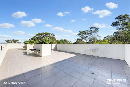 2A/5-15 Lamond Drive, Turramurra, NSW 2074, Australia