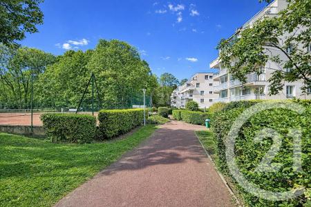Noisiel, Île-de-France 77186, France