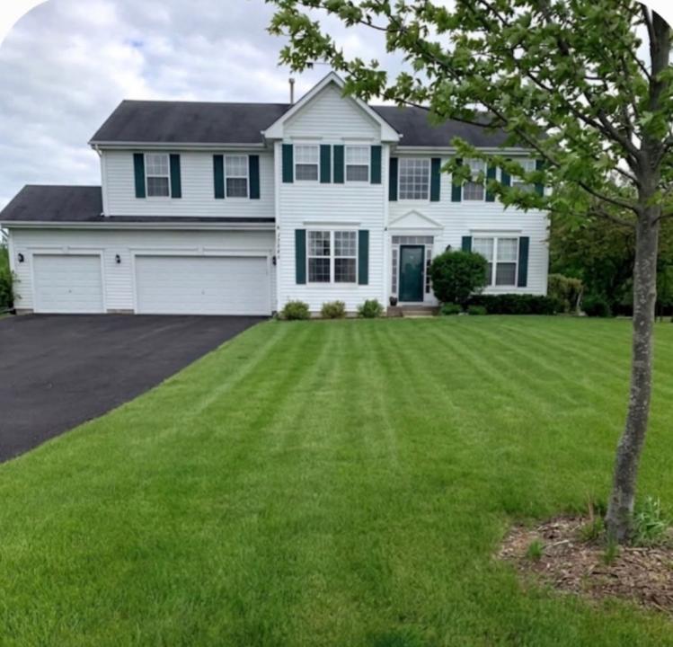 13285 W Hidden Springs Trail, Wadsworth, Illinois 60083, Estados Unidos
