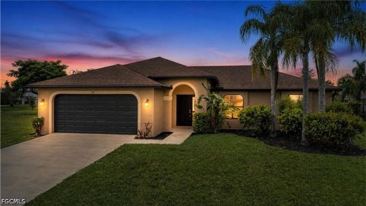 20 NE 20th Avenue, Cape Coral, Florida 33909, USA