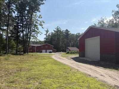 5930 Bennett Road, Hubbard Lake, Michigan 49747, USA
