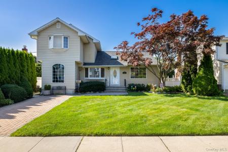 3848 Cordwood Lane, Seaford, New York 11783, Stati Uniti