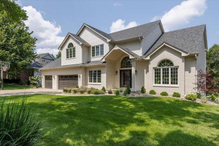 15035 Woodcrest Drive, Clive, Iowa 50325, États-Unis