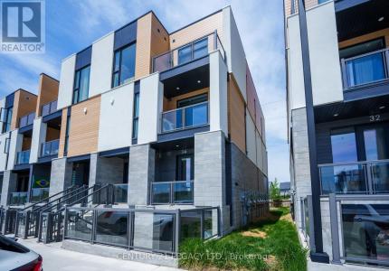142 FOAMFLOWER PLACE, Waterloo, Ontario N2V 0G9, Canadá