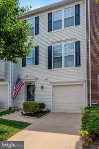7837 Dogue Indian Circle, Lorton, Virginia 22079, USA