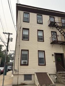 73 COLGATE ST, Jersey City, ניו ג'רזי 07302-2298, ארצות הברית של אמריקה 