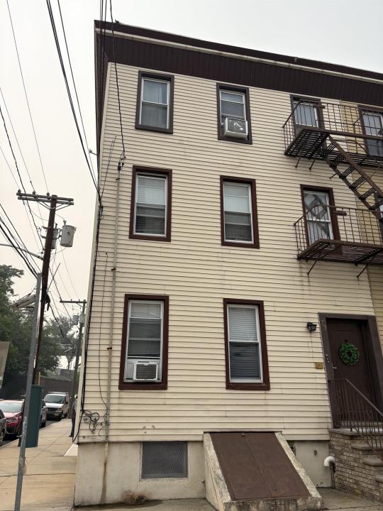 73 COLGATE ST, Jersey City, New Jersey 07302-2298, États-Unis
