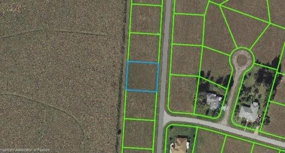 800 Woodmont Street, Sebring, Florida 33876, USA