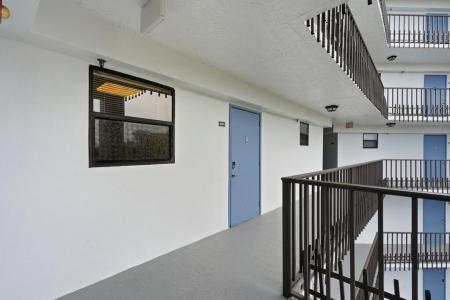 4640 Lucerne Lakes Boulevard W #404, Lake Worth, Florida 33467, USA
