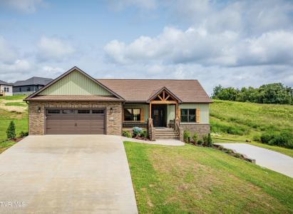 3035 Sawgrass Drive, Jonesborough, Tennessee 37659, USA
