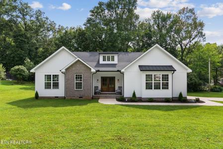 1840 Timbercrest Drive, Athens, Tennessee 37303, USA