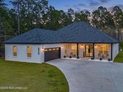 5528 Richmond Street, Ocean Springs, Mississippi 39564, États-Unis