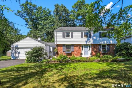 40 Vantana Drive, Bristol, Connecticut 06010, USA