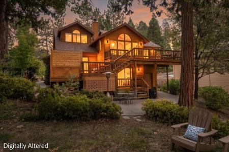 1554 Vine Maple, Murphys, Californie 95247, États-Unis