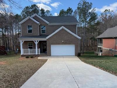1325 Moonshadow Lane, Shelby, North Carolina 28150, USA