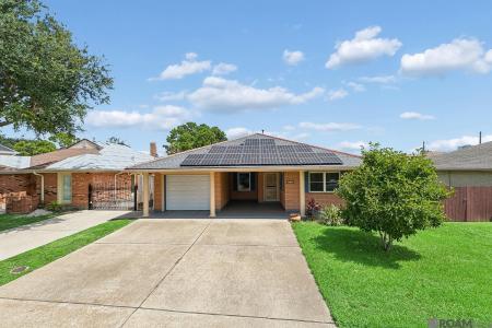3743 Olney Street, Metairie, Louisiana 70002, USA