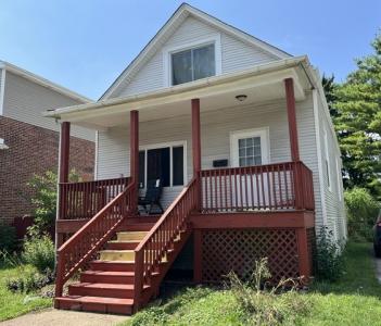 1338 Oak Park Ave, Berwyn, Illinois 60402-1226, USA