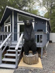 121 Ski Trail, Pocono Lake, Pennsylvania 18347, Stati Uniti