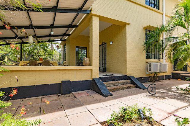 Julianadorp Elegant Twin Villa + Guest Stay, Julianadorp, Willemstad West, Curaçao